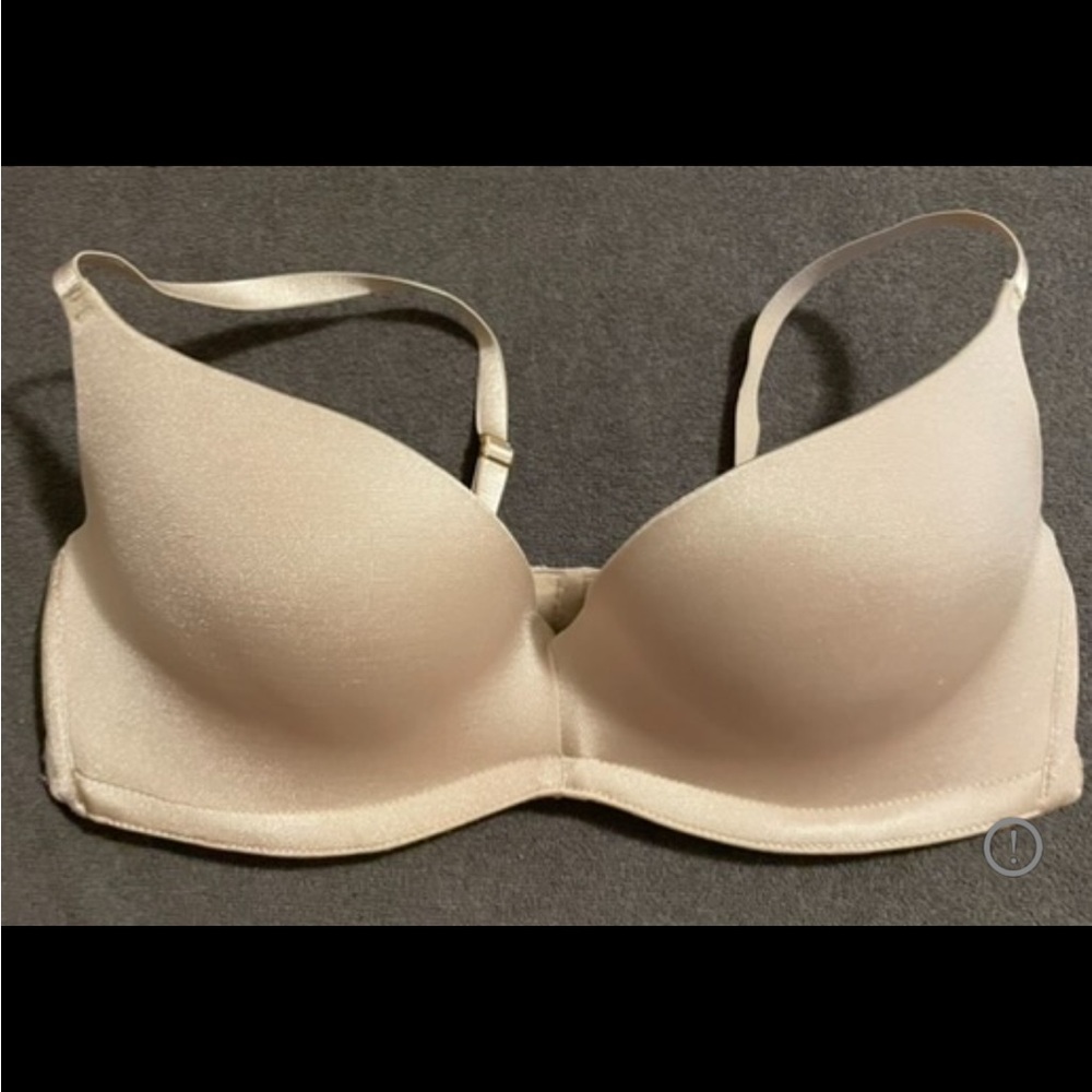 New - Upbra T-shirt bra - 32C Champagne